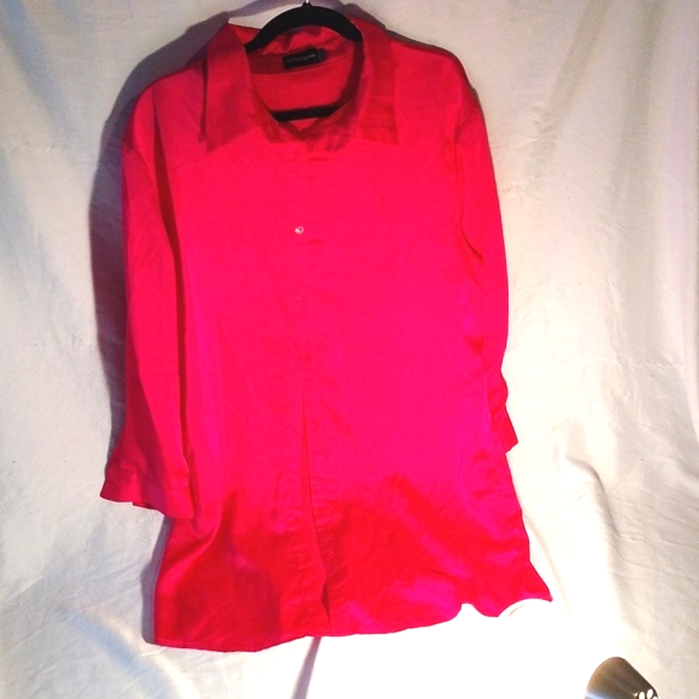 Pretty little thing brand pink satin oversized shirt says size 6 runs bigger